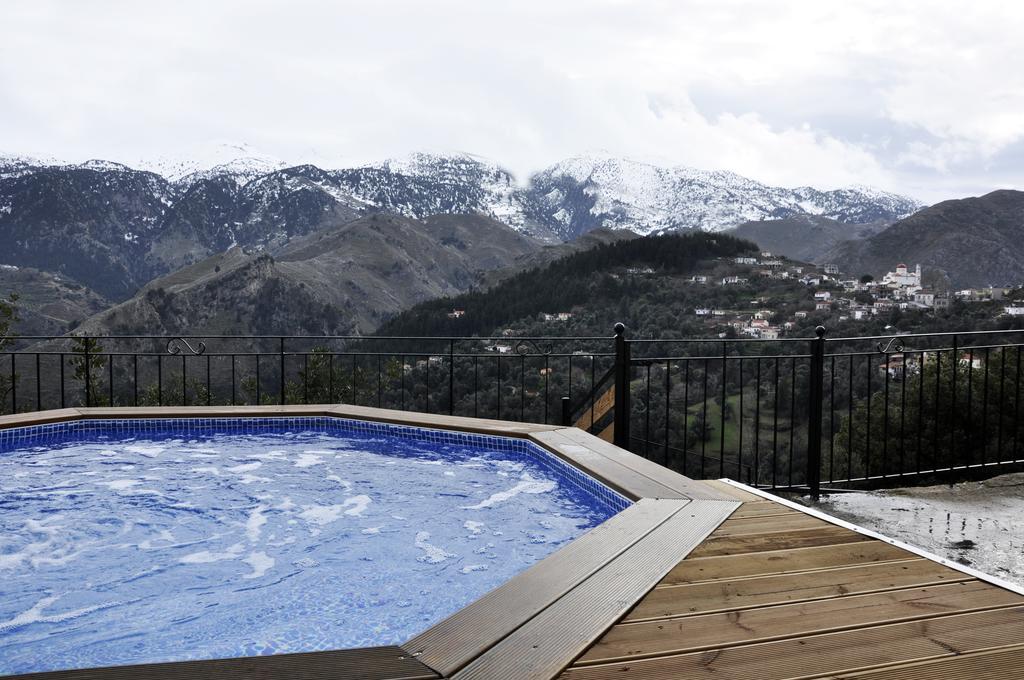 Villa Lakki Heated Round Pool Jacuzzi Lákkoi Buitenkant foto